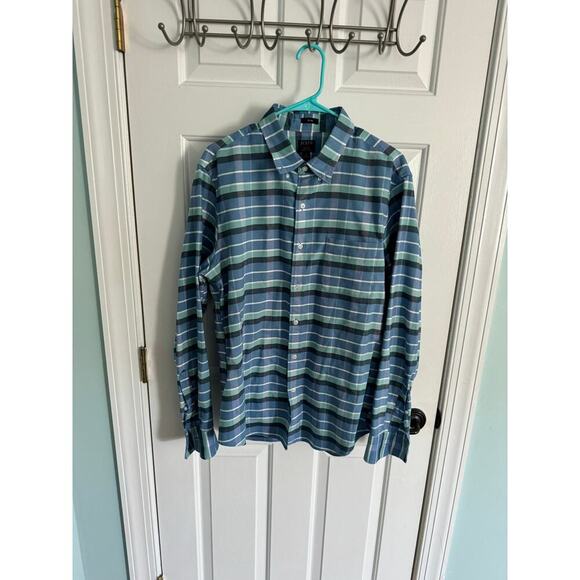 J. Crew buttoned shirt, Vintage Oxford, Size Large - Picture 8 of 8